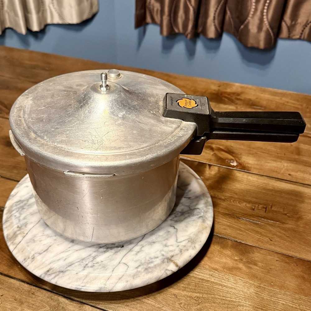 VTG 70s PRESTO Aluminum Pressure Cooker Canner Model 012002 Handle 4 Quart 409A